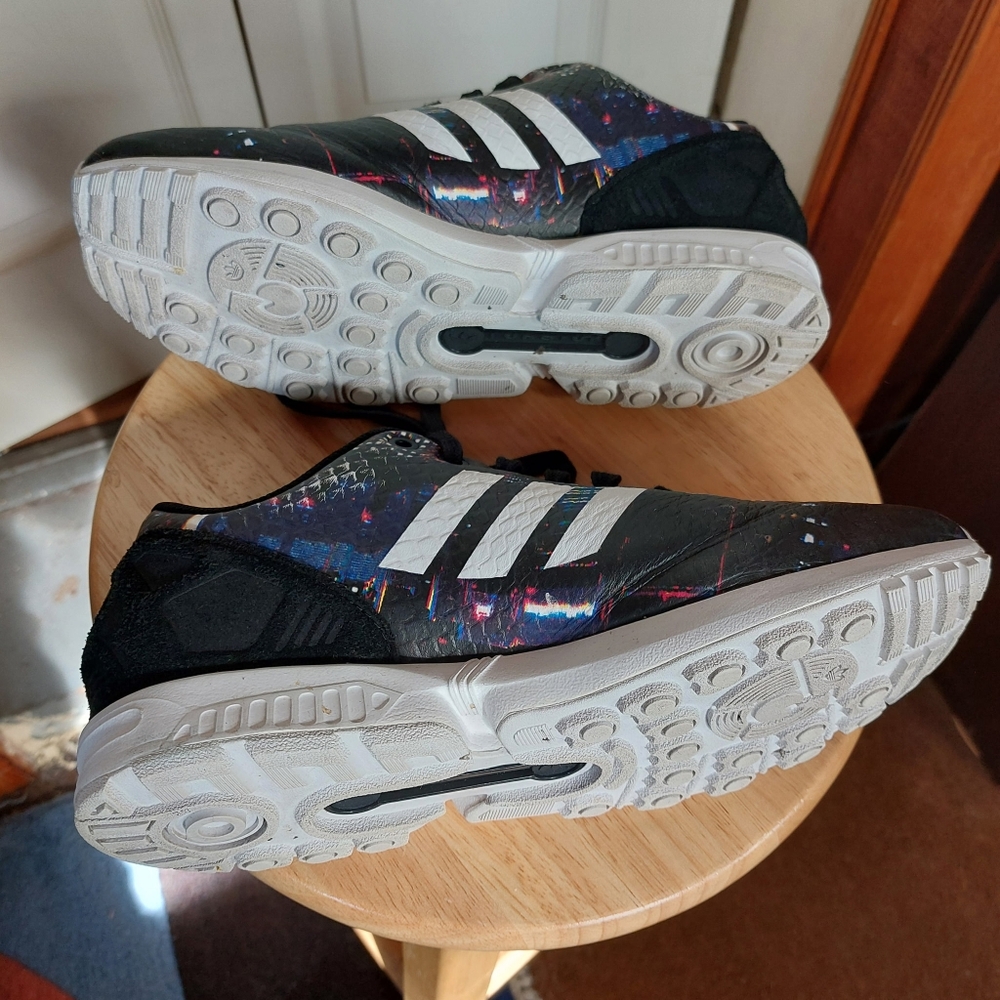 Adidas - Picture 3 of 3